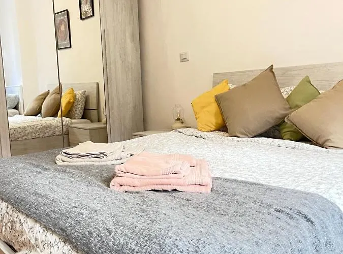Lovely In Laterano Appartement Rome